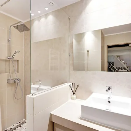 Amazing 2br 6p Champs Elysees Paris