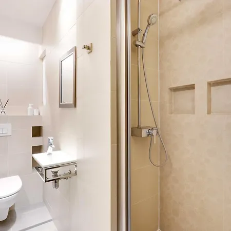 Amazing 2br 6p Champs Elysees Paris